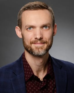Chris Tamm headshot